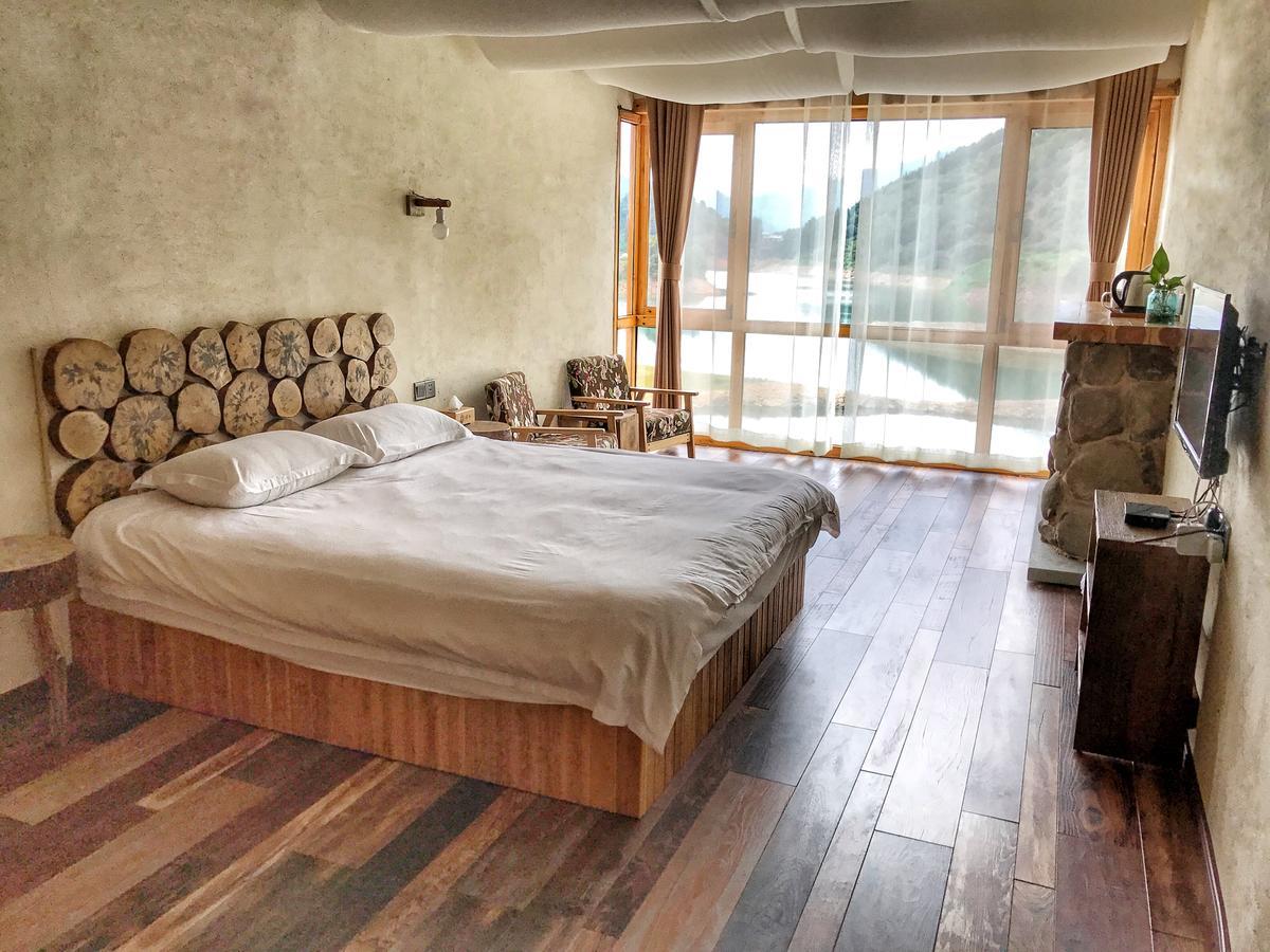 The Lake View Deyishe Resort In Thousand Island Lake Qianwu Buitenkant foto