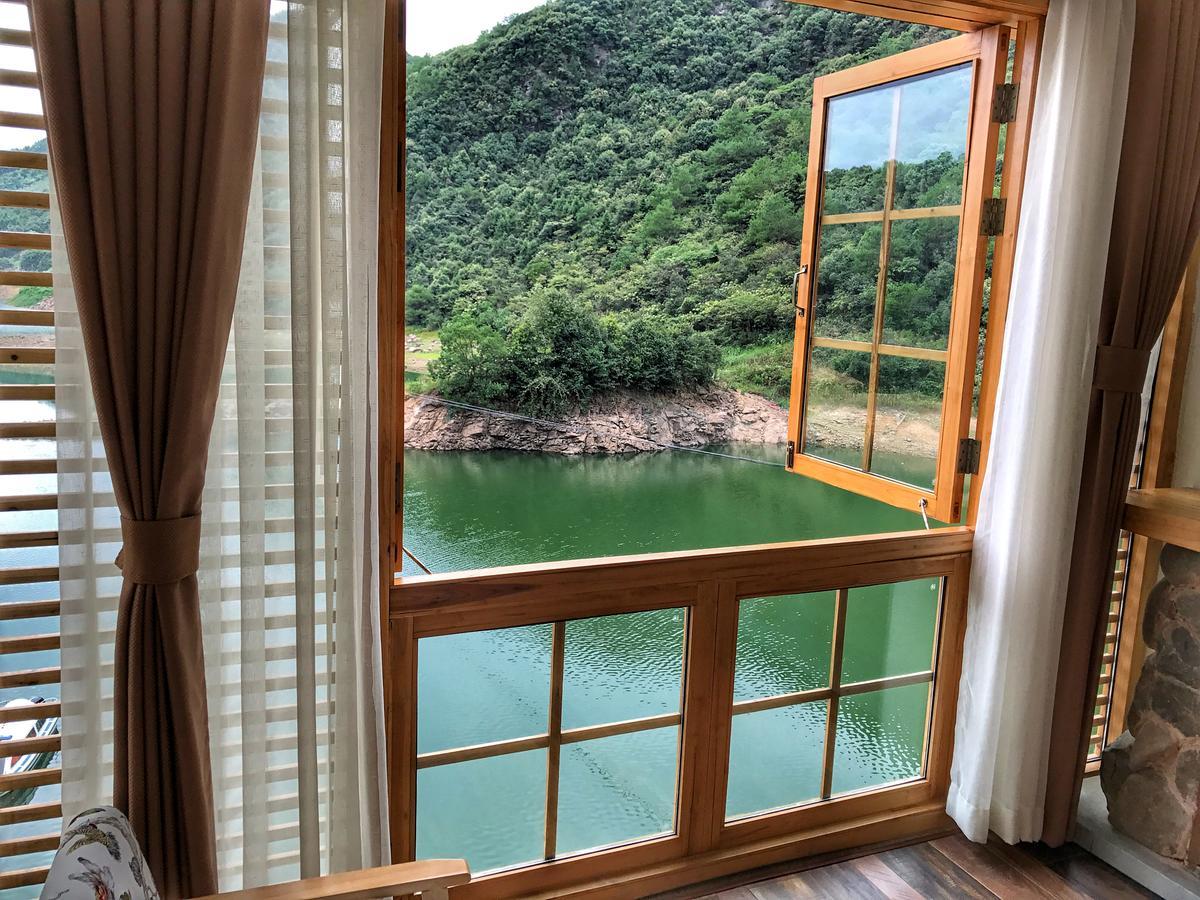 The Lake View Deyishe Resort In Thousand Island Lake Qianwu Buitenkant foto