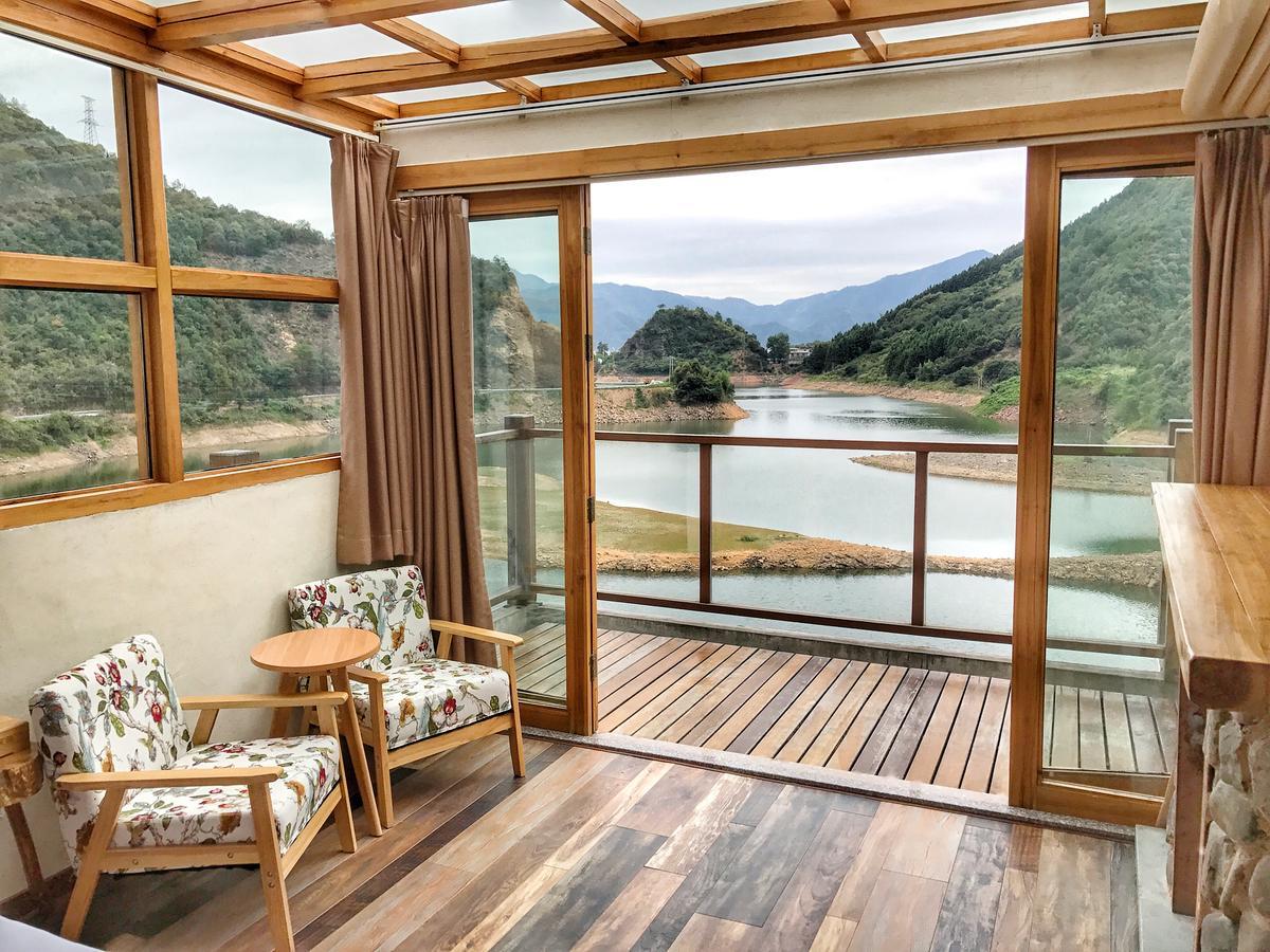 The Lake View Deyishe Resort In Thousand Island Lake Qianwu Buitenkant foto