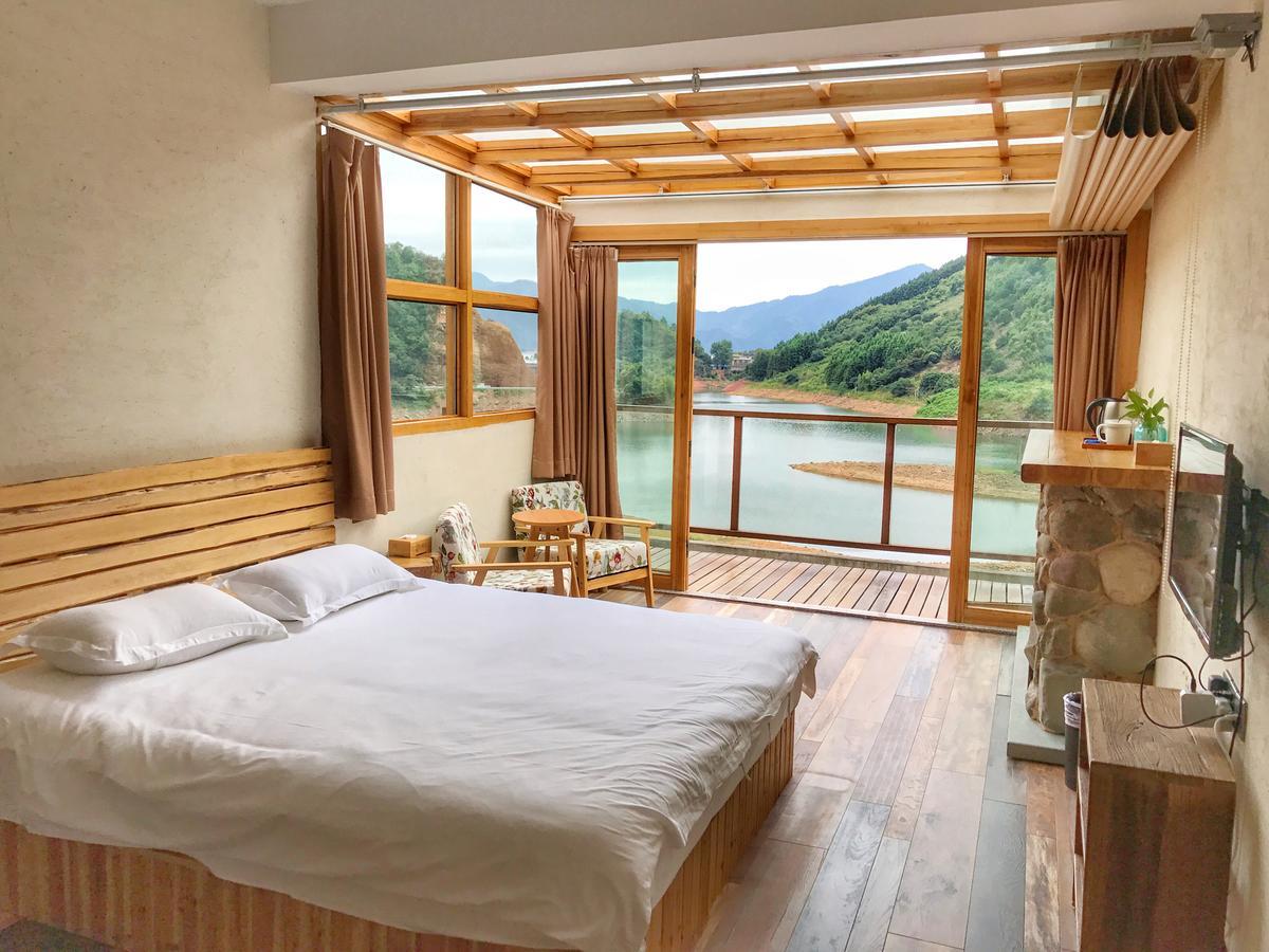 The Lake View Deyishe Resort In Thousand Island Lake Qianwu Buitenkant foto