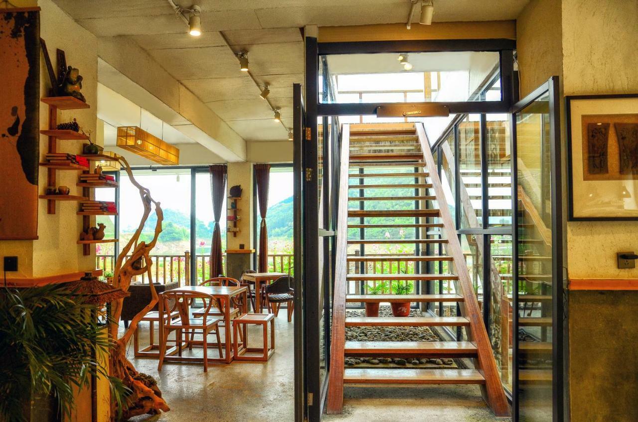 The Lake View Deyishe Resort In Thousand Island Lake Qianwu Buitenkant foto