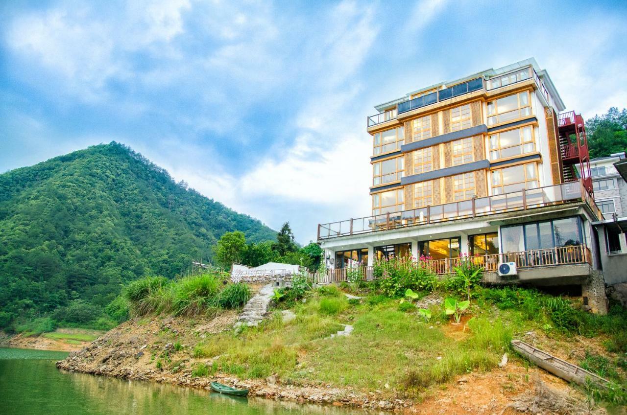 The Lake View Deyishe Resort In Thousand Island Lake Qianwu Buitenkant foto